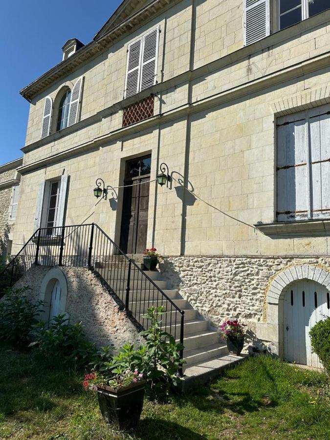 르루드 Ancien Relais De Chasse A 35 Min Du Circuit 24H Du Mans B&B 외부 사진